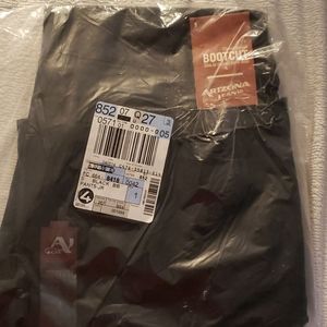 Pants. Size 5. Juniors